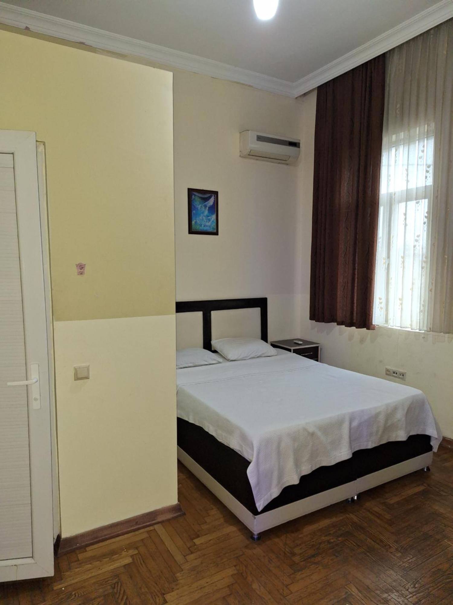 Gold Hotel Batum Exterior foto